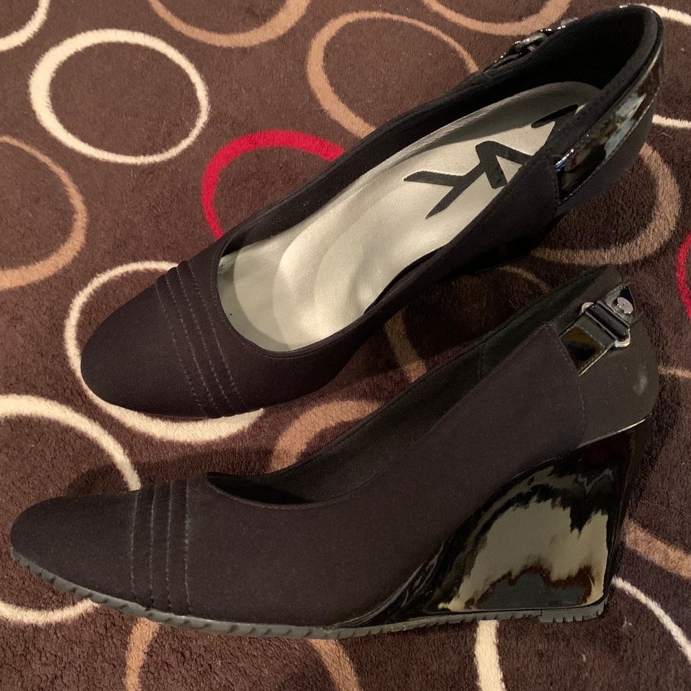 Anne Klein Sport Black Wedges 8.5 M